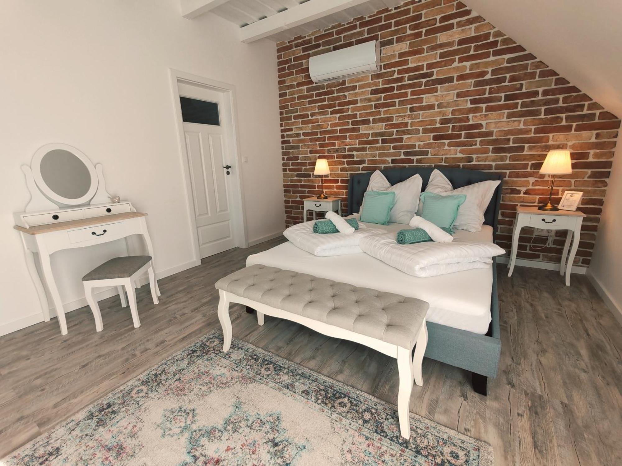 Elisoria Superiors Hotel Cserszegtomaj Luaran gambar